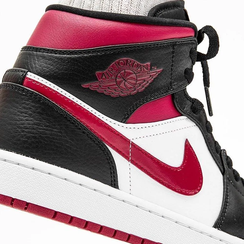 Air Jordan 1 Mid “Bred Toe”