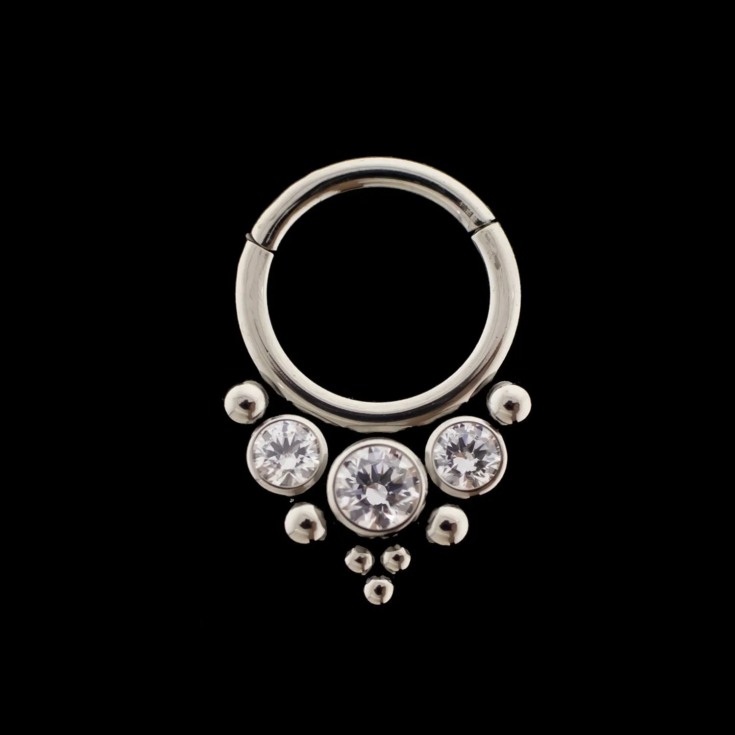 Claire - Hinged Segment Ring