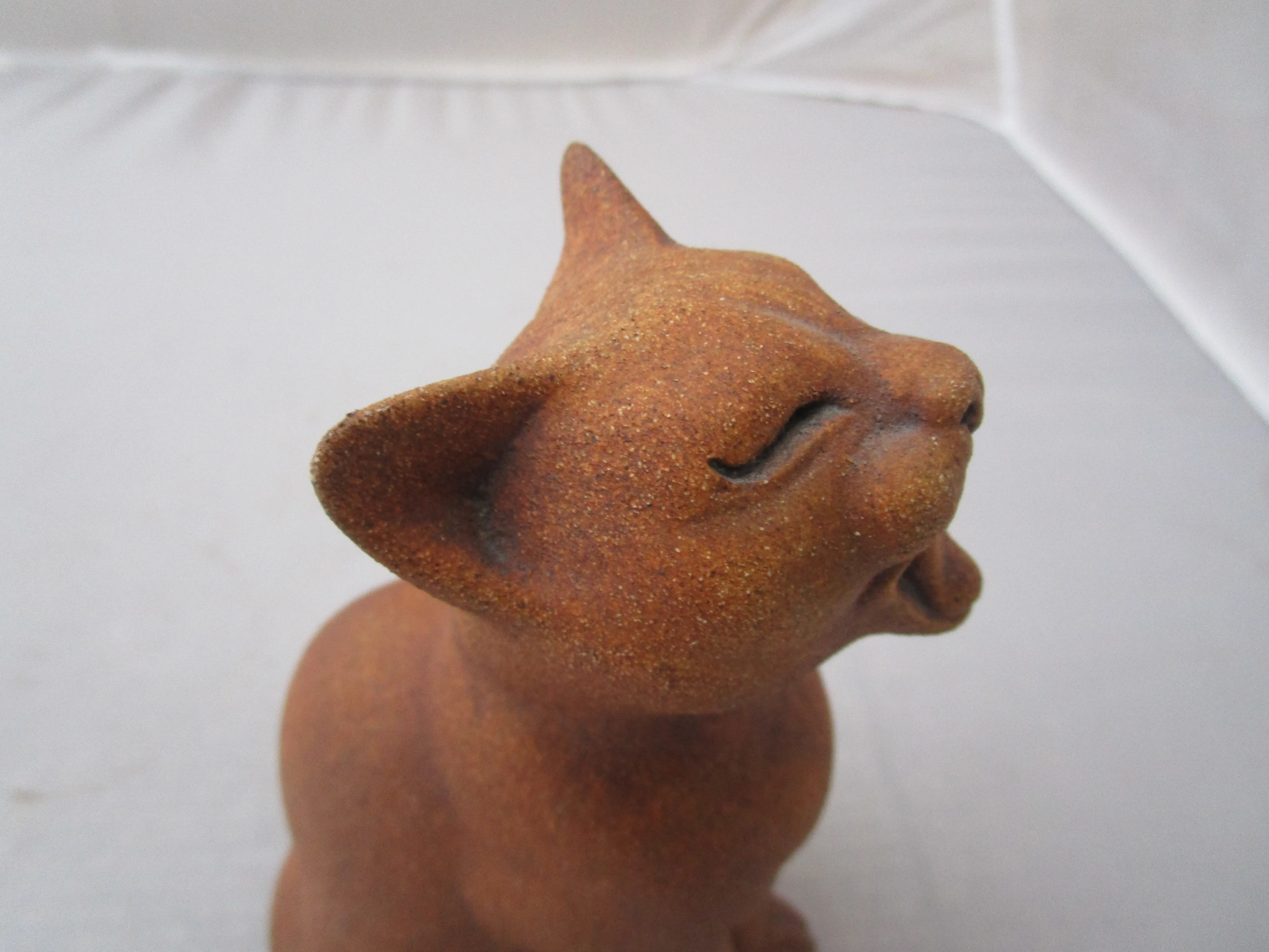 Early Suzie Marsh Pottery Yawning Cat Sculpture Vintage c1990