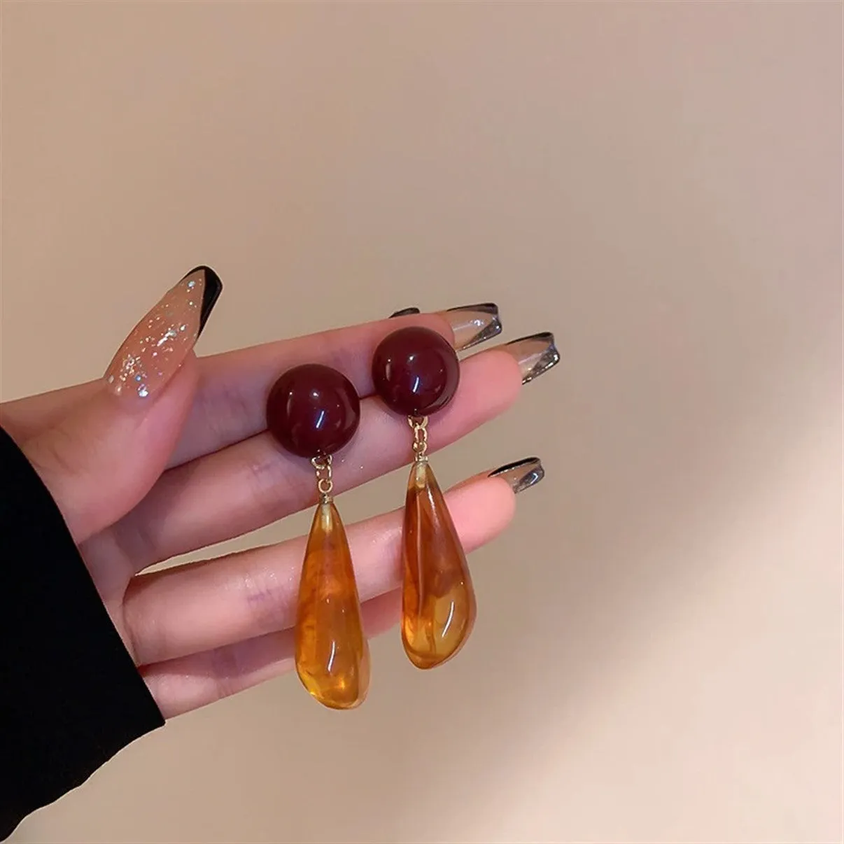 Geometric Brown Resin Drop Earrings