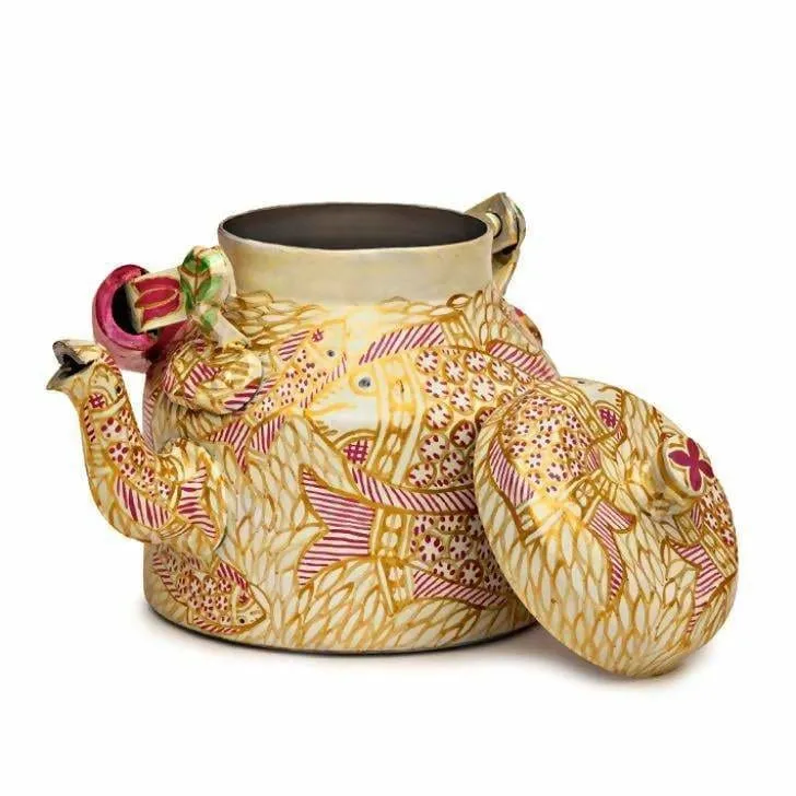 Gold Hand Painted Fish Design Tea Pot in Aluminum