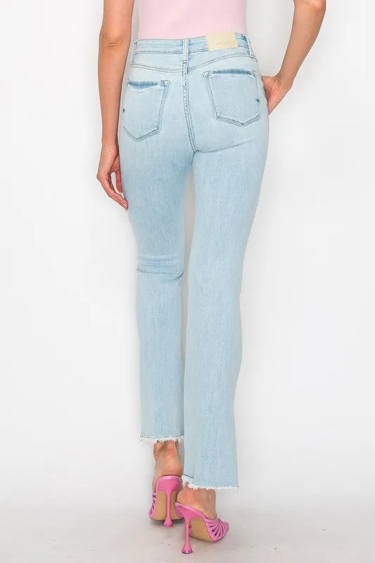 HIGH  RISE BOOT CUT JEANS