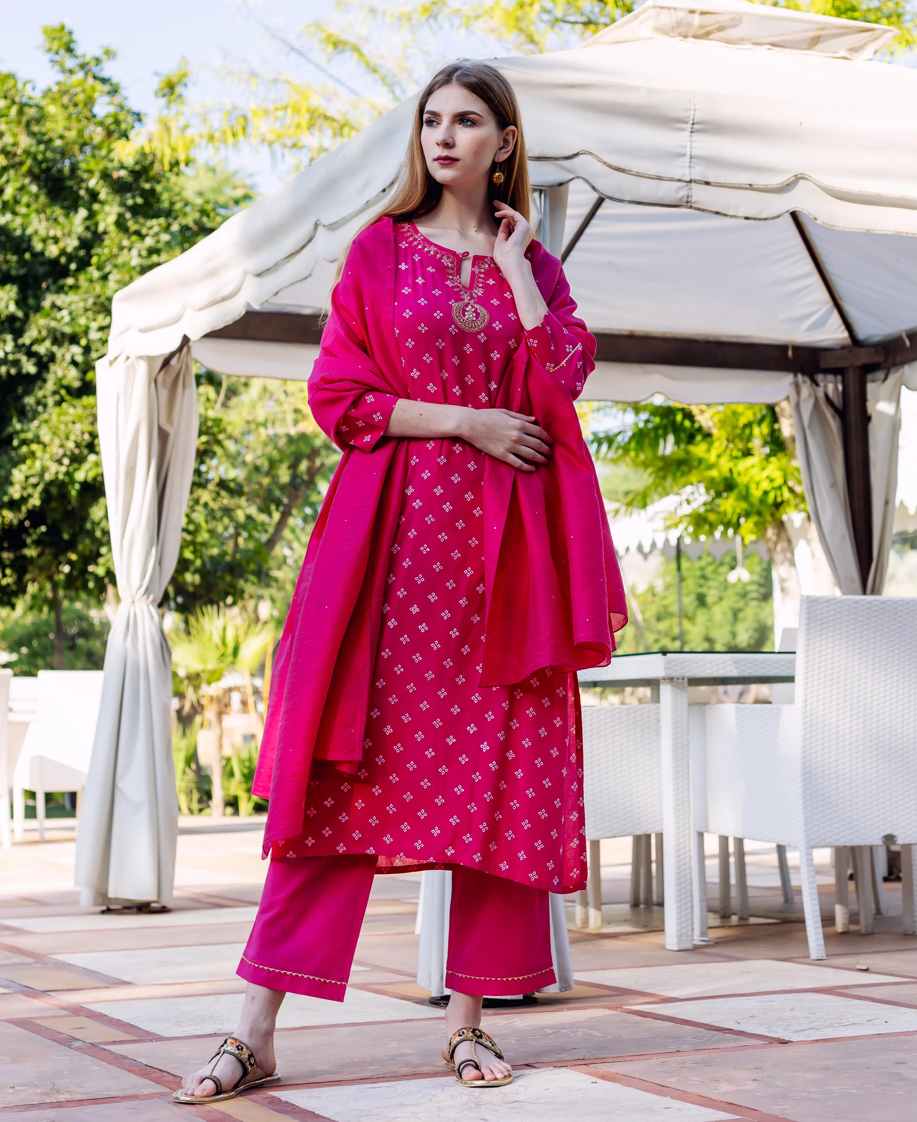 Magenta Bandhej Printed Embroidered Kurta