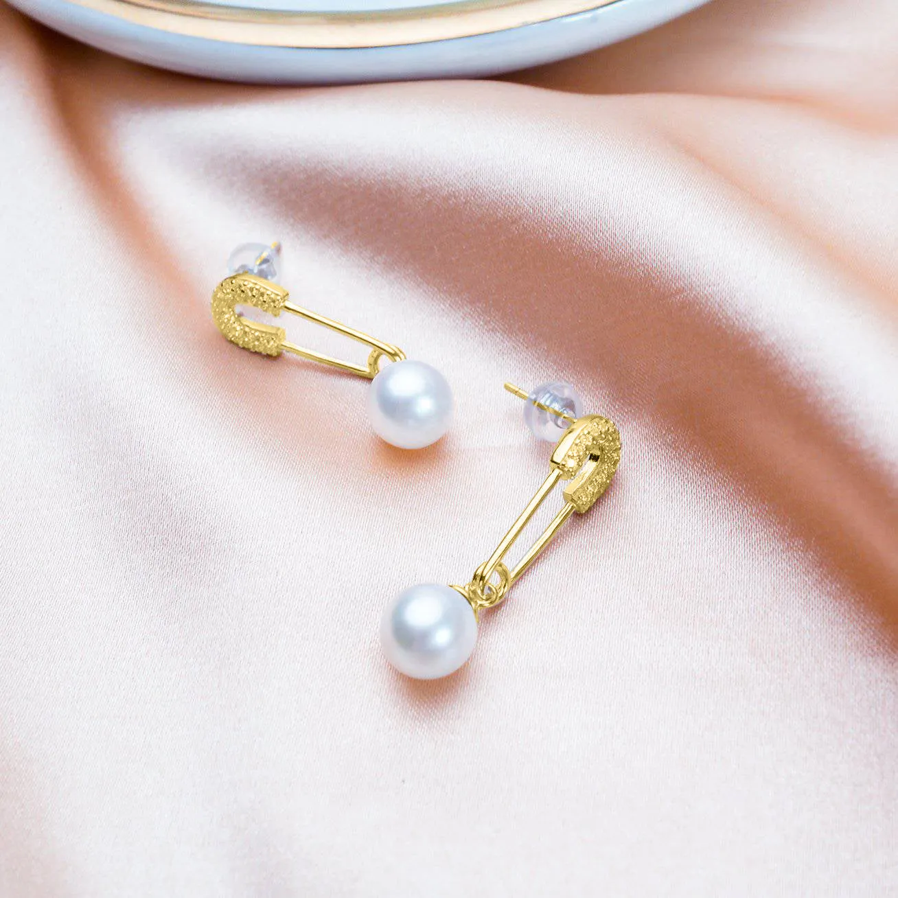 New Yorker Freshwater Pearl Earrings WE00408