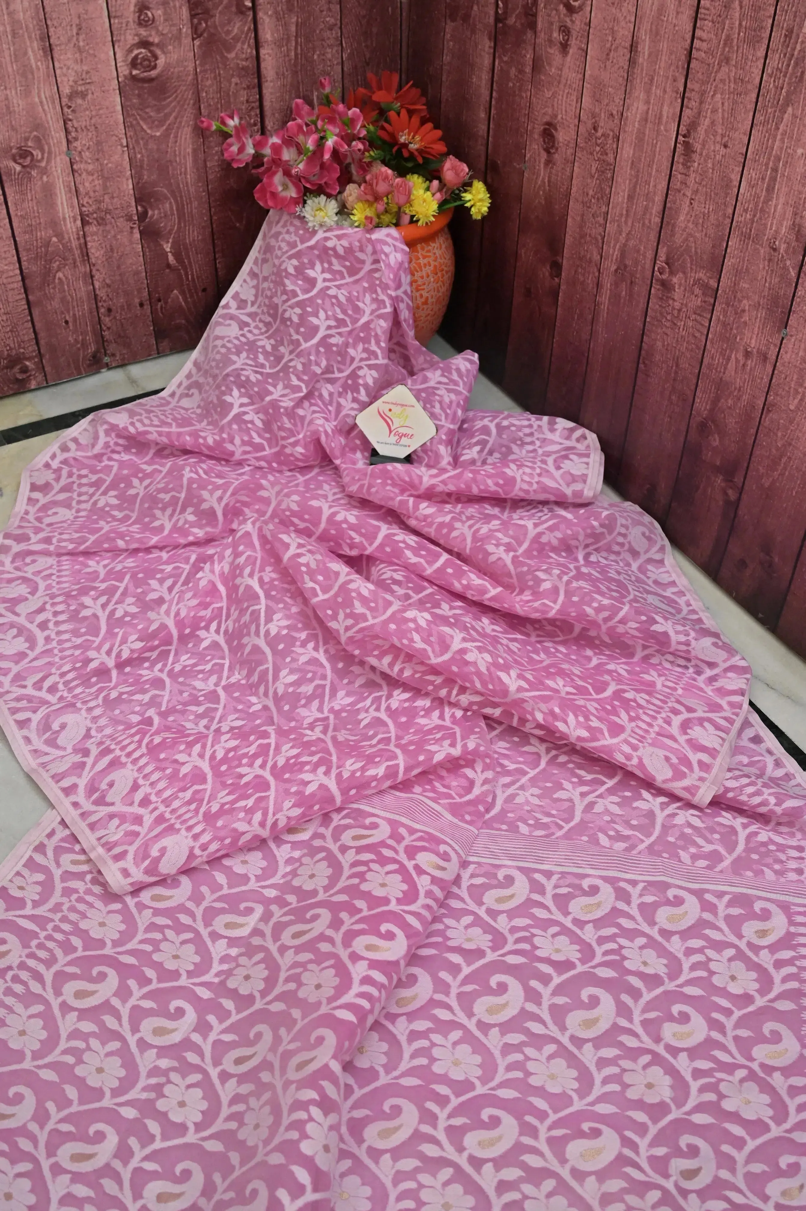 Pink Color Jamdani Saree with Allover Jamdani Weaving Work