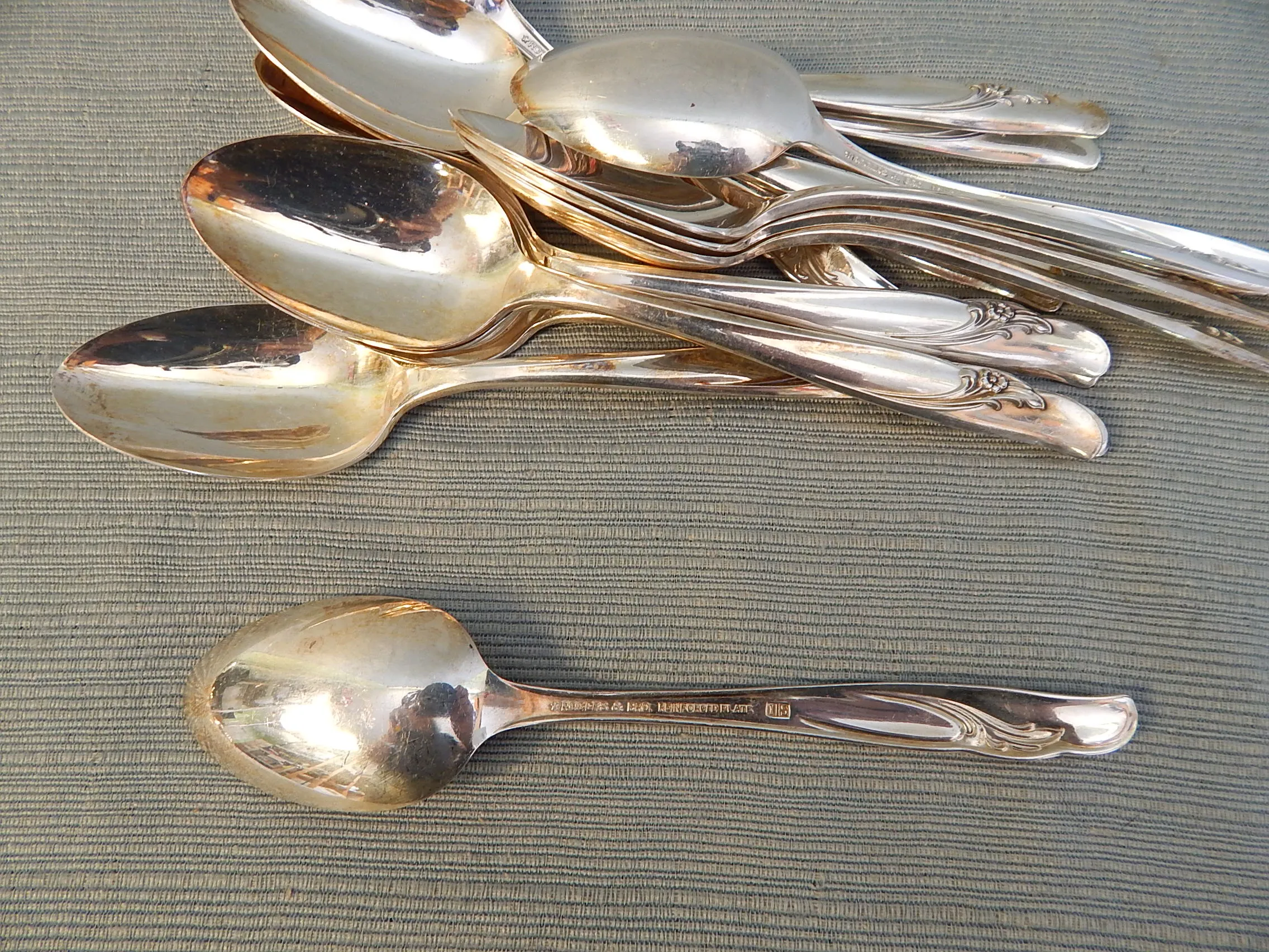 Rogers & Bros. Floral Pattern Silver-plated Flatware - 66 Pieces