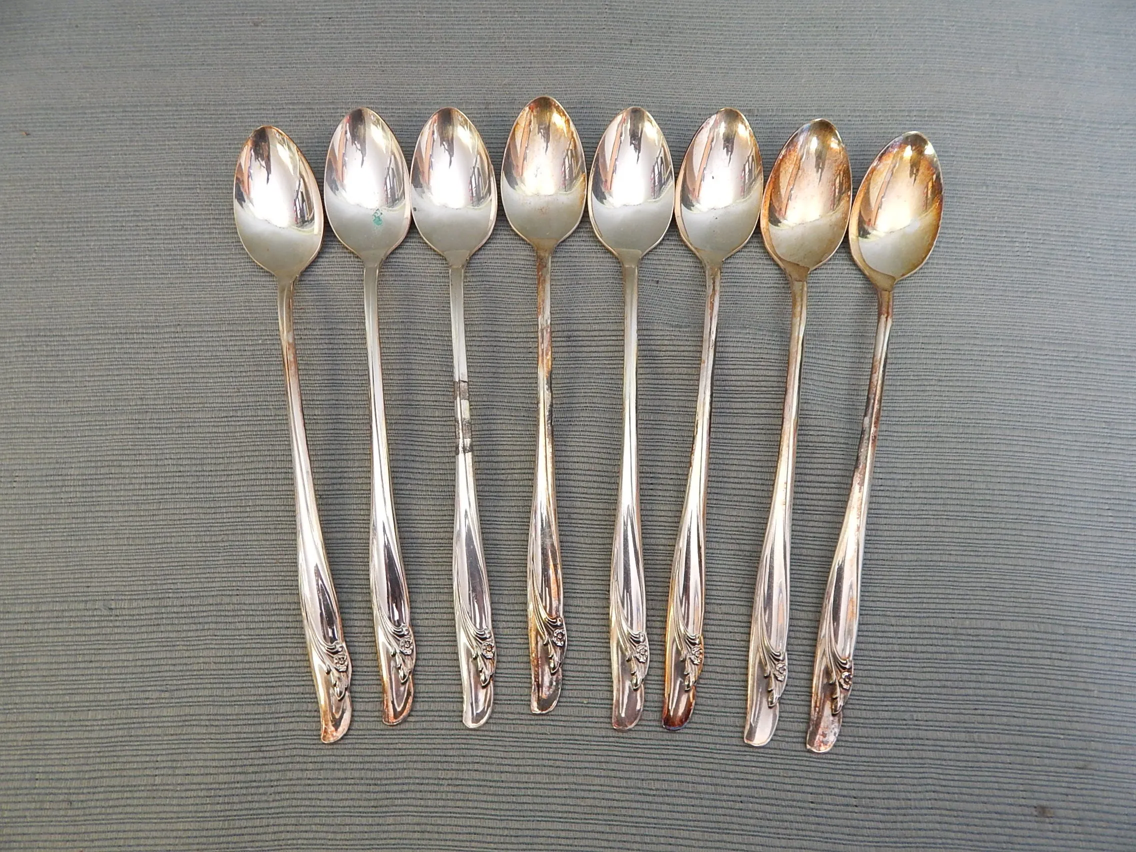 Rogers & Bros. Floral Pattern Silver-plated Flatware - 66 Pieces