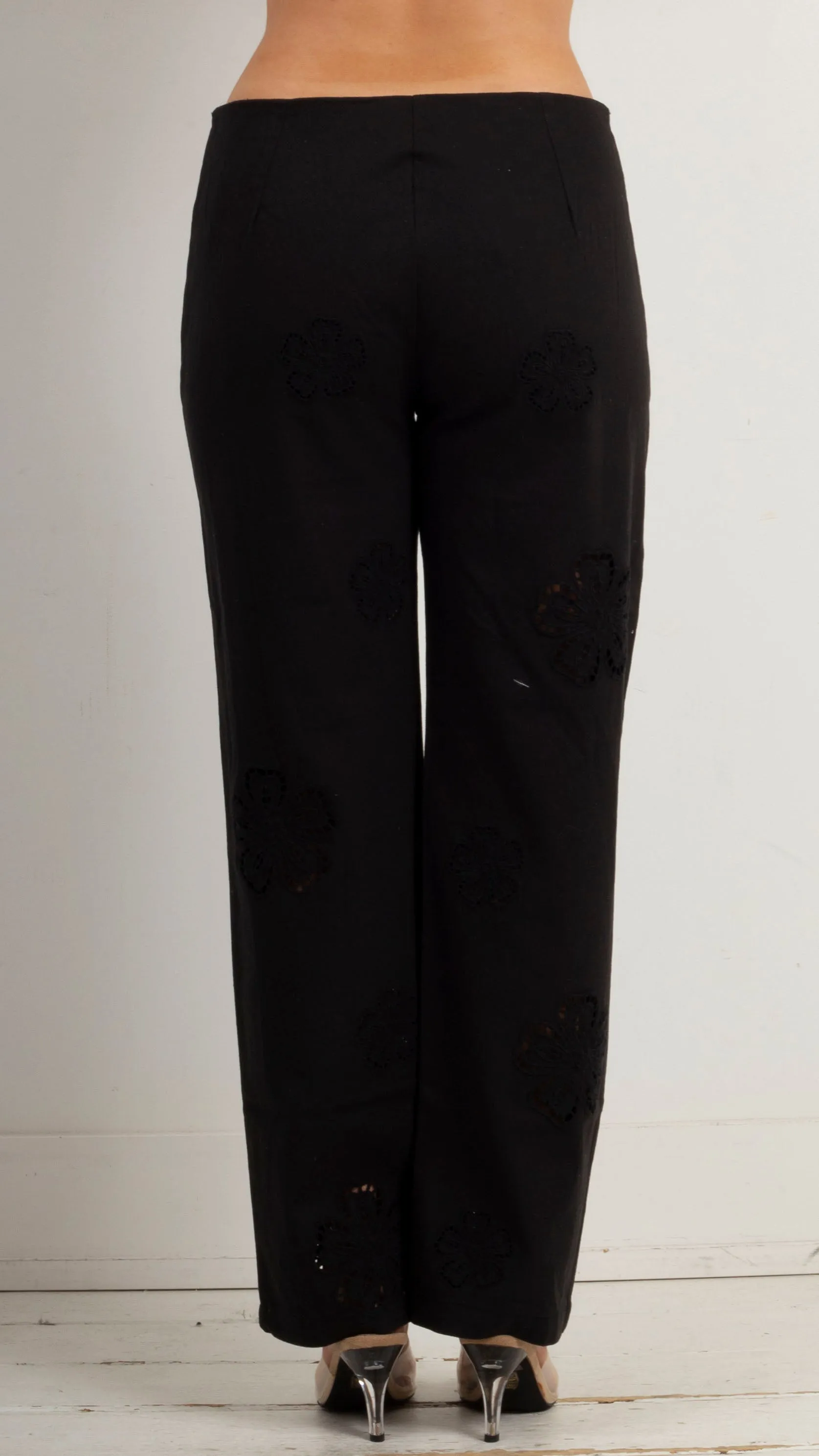 Taras Cutwork Embroidered Pants - Black